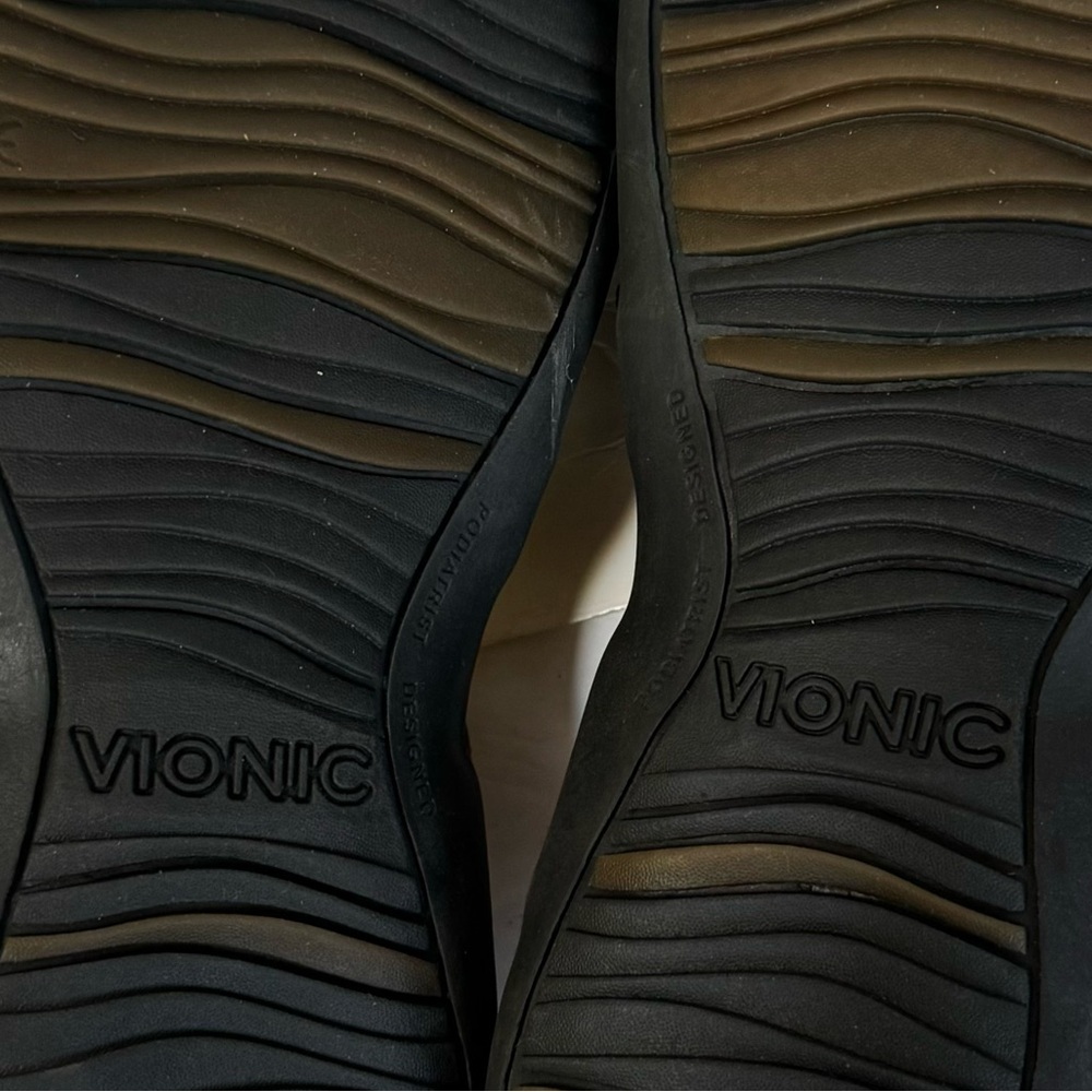 Vionic NEW Teagan 3 Strap Patent Bronze Faux Leather Adjustable Sandals Slides 8 - Picture 13 of 16